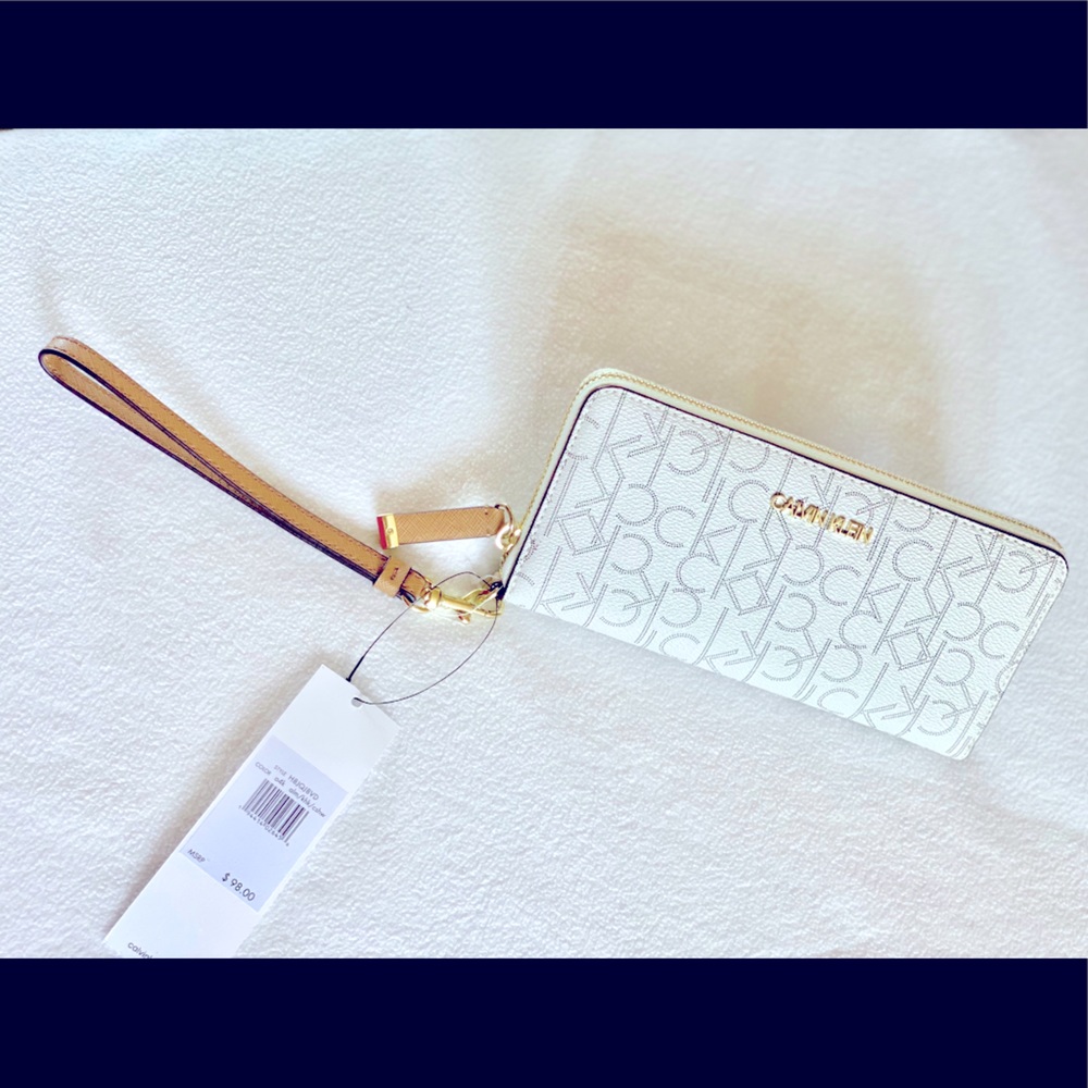 Calvin Klein Wristlet